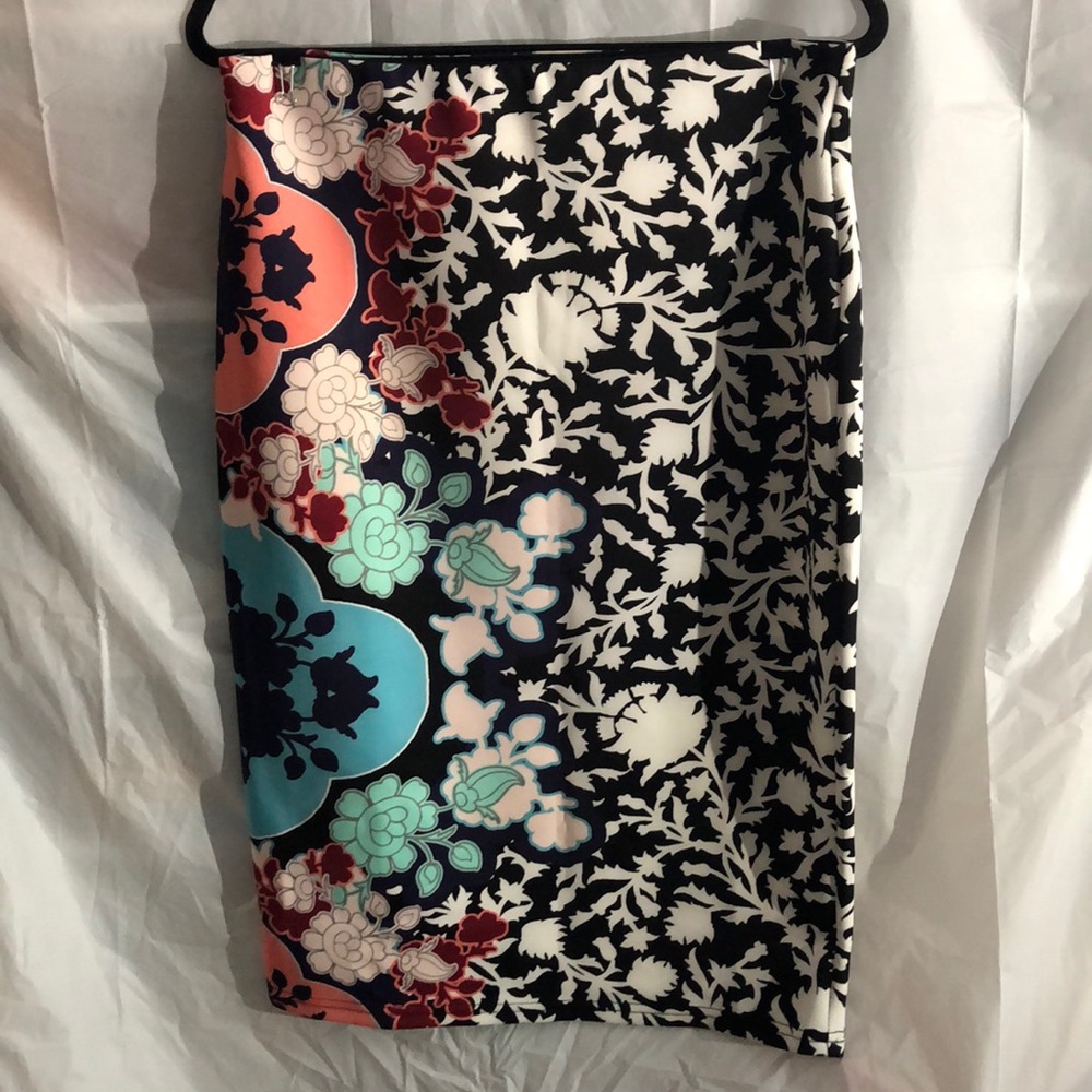 Sequin Hearts Pencil Skirt